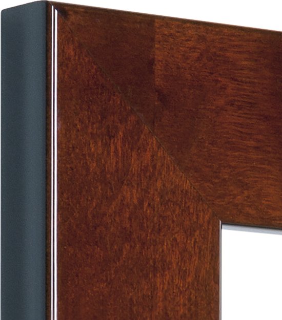 Cadre photo - Noix de carotte - Profil de 3 cm de large - Taille de la photo 28x35 - Verre clair - Art.no. 10592128352