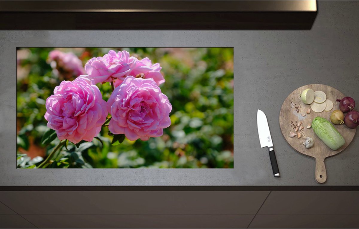 Inductieplaat Beschermer - Boeket van Roze Tuinrozen tussen Groene Bladeren - Bloemen - 90x51 cm - 2 mm Dik - Inductie Beschermer - Bescherming Inductiekookplaat - Kookplaat Beschermer van Zwart Vinyl