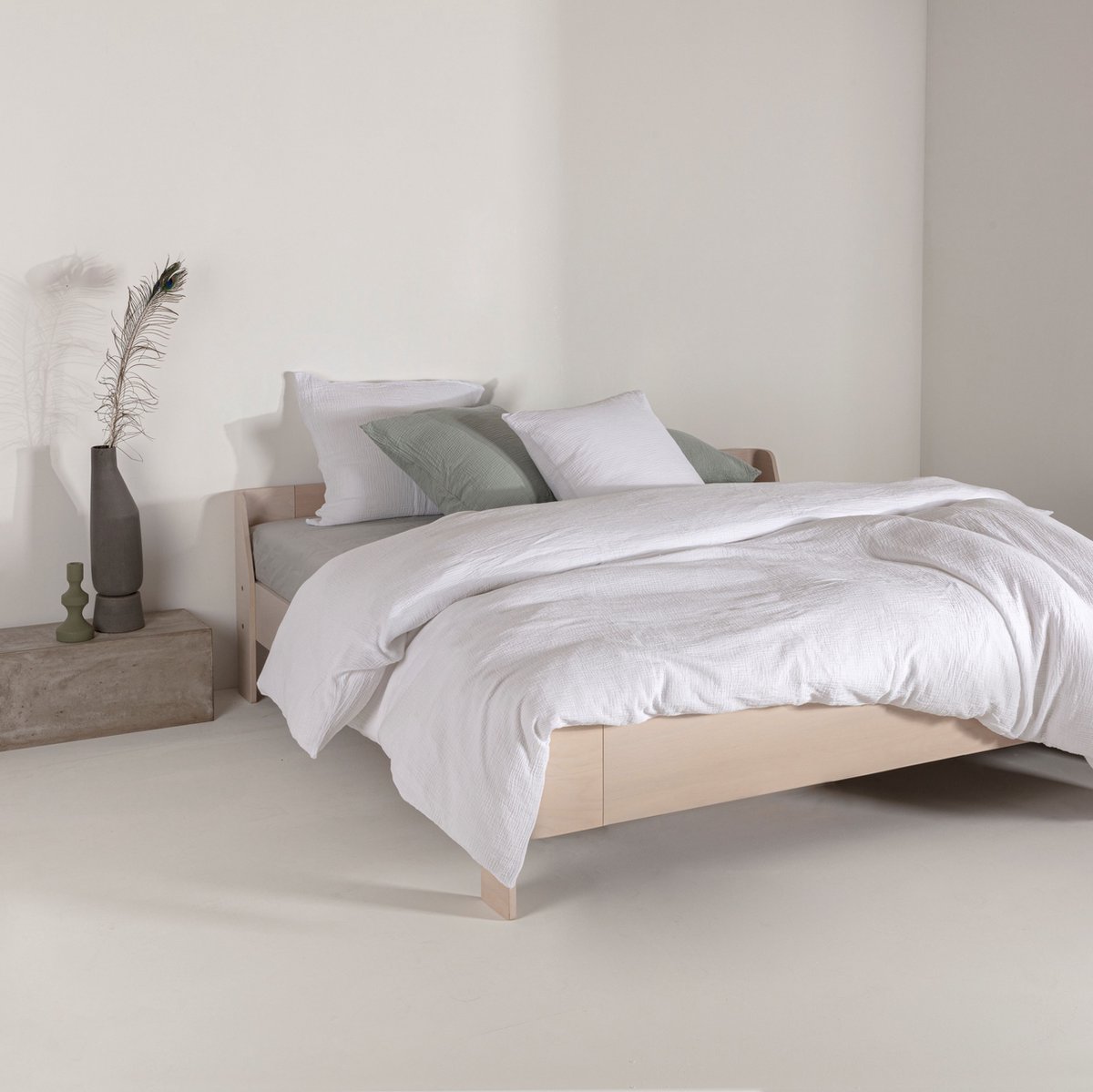 Casilin - Strijkvrij Dekbedovertrek Mousseline - 240x220 - Inclusief 2 Bijhorende Kussenslopen - 2 Persoons - 100% Tetra Katoen - Wit