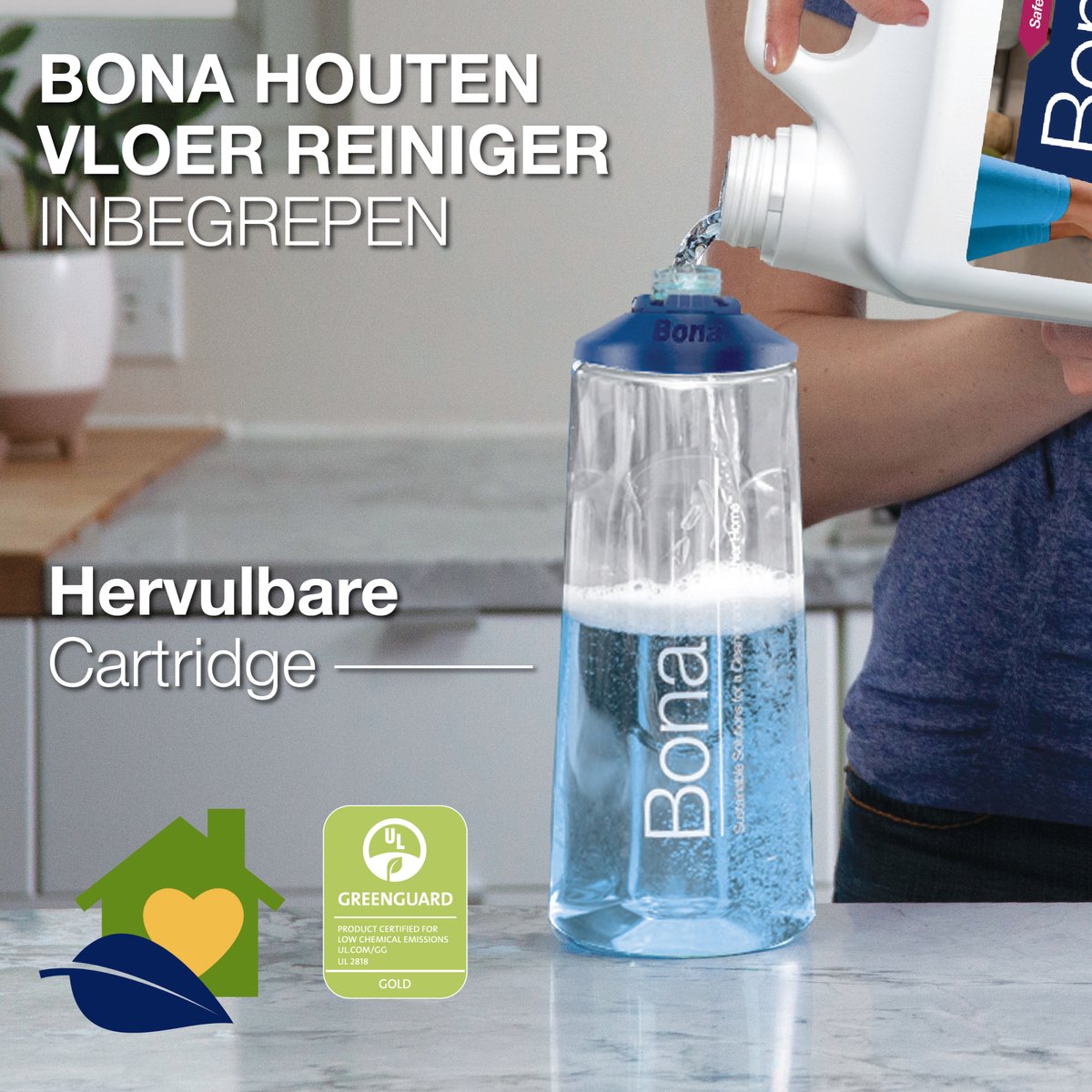 Bona Premium Spray Mop - Alles-in-1 Dweilsysteem - Vloerwisser met Spray - Inclusief Houten Vloer Reiniger & 2 Microvezel Reinigingspads - Dweil - Streeploos - Sneldrogend thumbnail 3