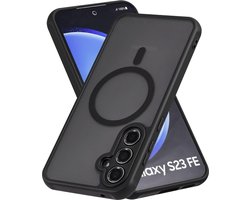 Casemania Hoesje Geschikt voor Samsung Galaxy S23 FE - Zwart - Matte Armor Back Cover - Geschikt voor MagSafe