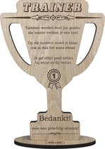 Beker trainer - houten wenskaart - kaart van hout - bedankt coach of begeleider - 17.5 x 25 cm
