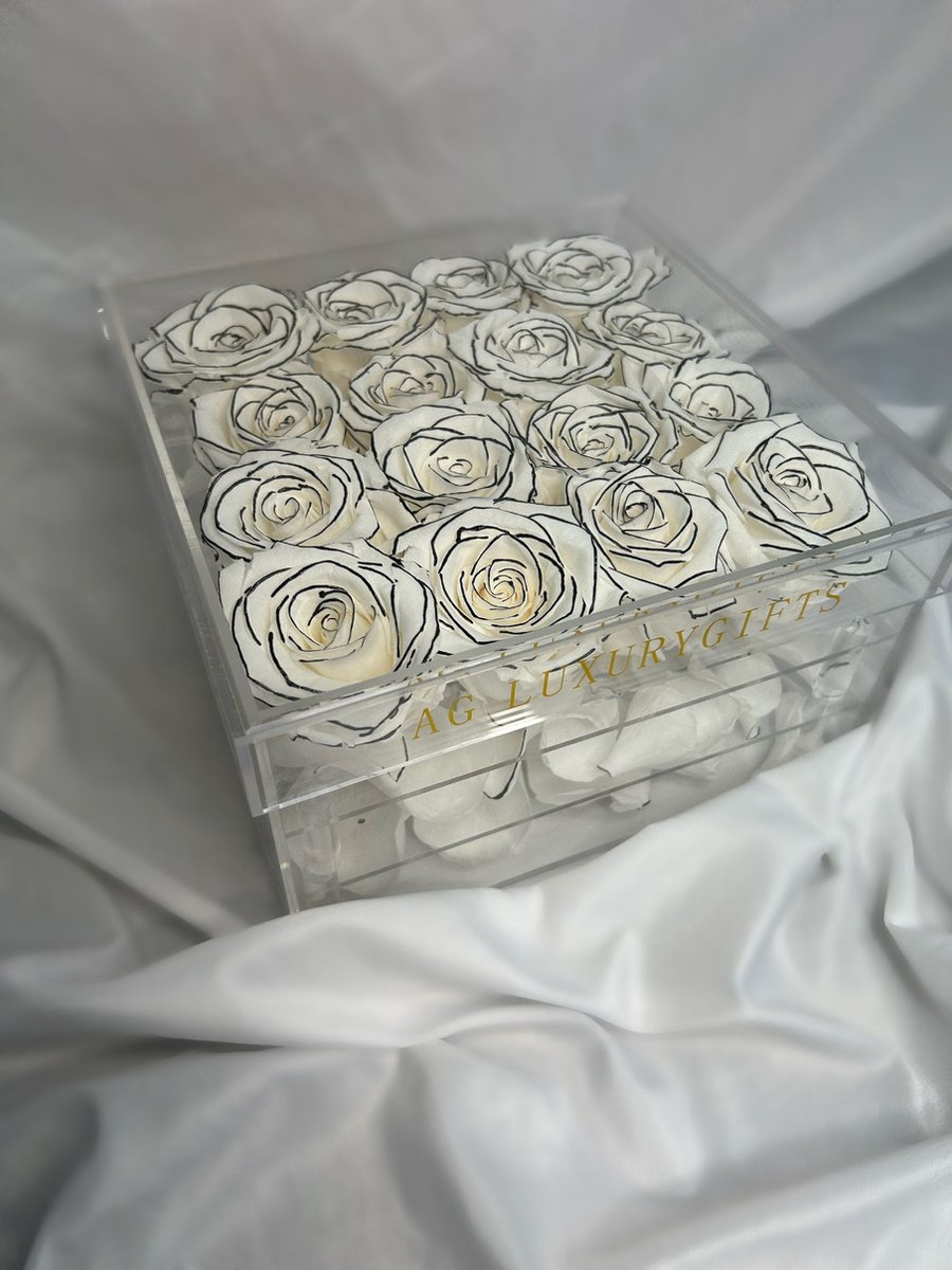 AG Luxurygifts Longlife Rozen Box – Wit – Luxe Cadeau voor Valentijn, Moederdag & Speciale Gelegenheden