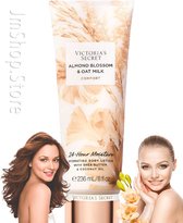 Victoria's Secret - Almond Blossom & Oat Milk Natural Beauty Hydrating Body Lotion 236 ml