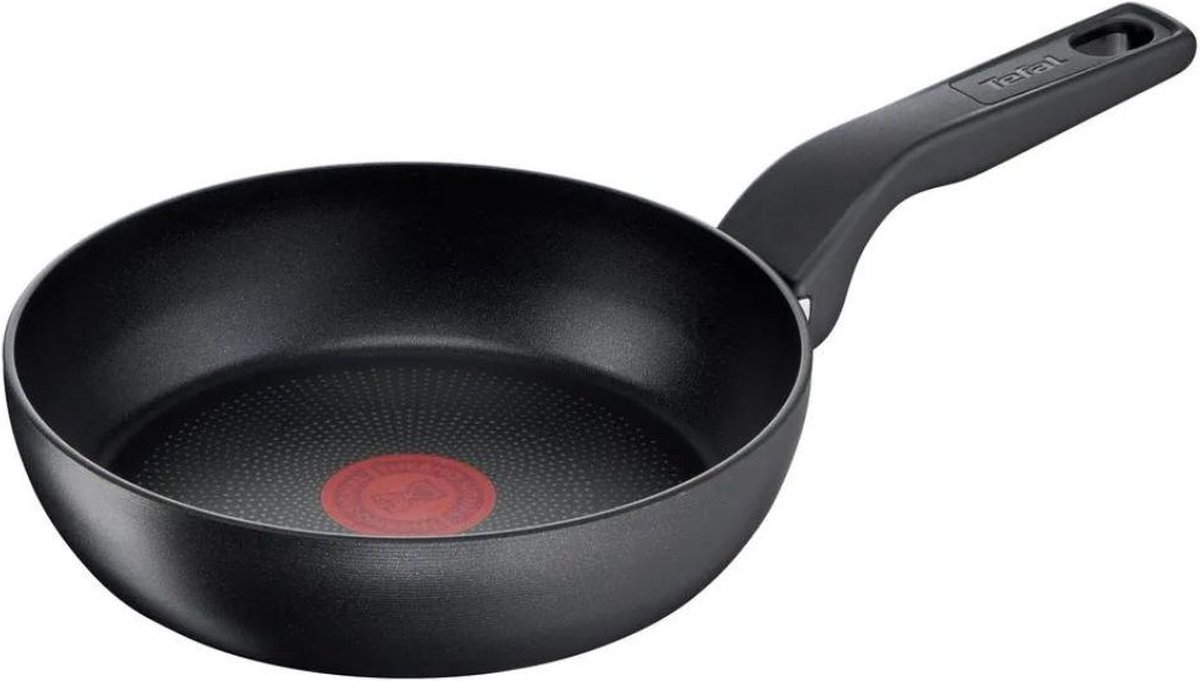 Tefal Hard Titanium Pro Koekenpan - Ø20cm - Extra diep - Inductie - Aluminium - Zwart