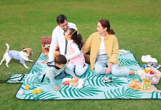 SONGMICS Picknickdeken, 300 x 200 cm, groot, campingdeken, voor park, tuin, strand, waterdicht, opvouwbaar, grijs-wit GCM006G03