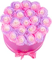 Flowerbox Longlife Ciara blanc - Large gamme de cadeaux de Luxe et faits à la main - Surprenez d'une manière spéciale - Les roses ont une durée de conservation de 2 ans!