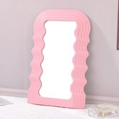 Golvende Spiegel - Wavy Mirror - Lichtgewicht Spiegel - Roze