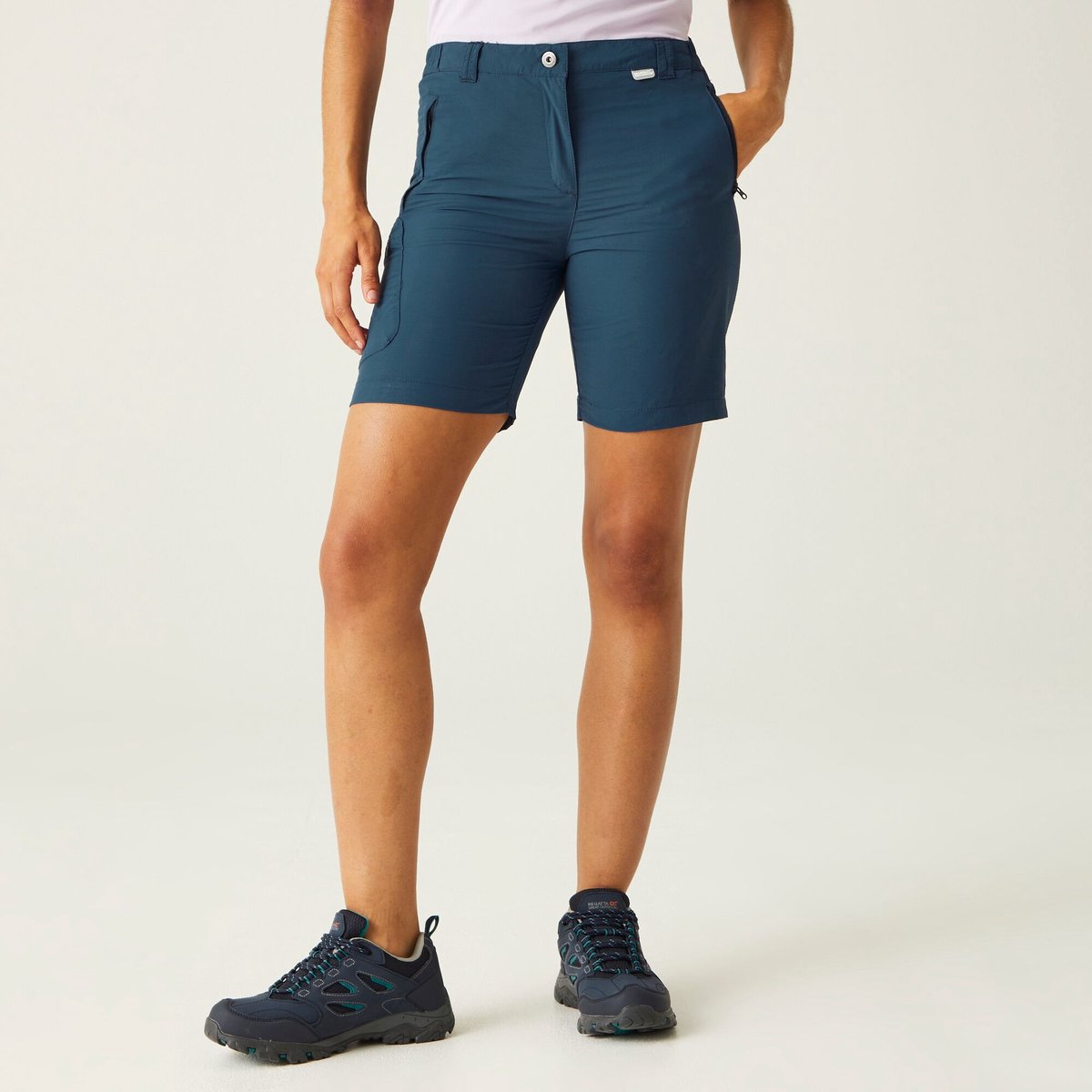 De Chaska II korte wandelbroek van Regatta dames Blauw