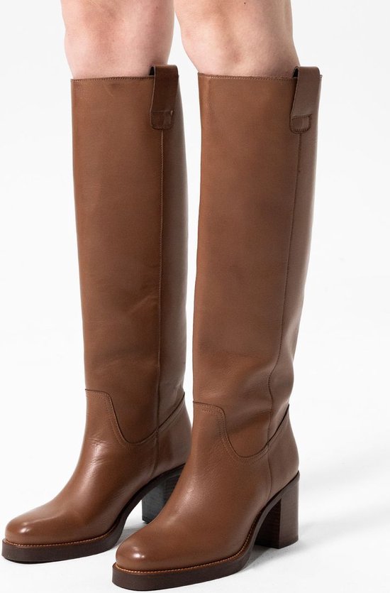 Sacha - Femme - Boots à talon en cuir marron - Taille 40