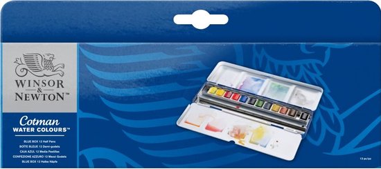 Een blauwe verpakking van Winsor & Newton Cotman aquarelverf met 12 halve napjes.