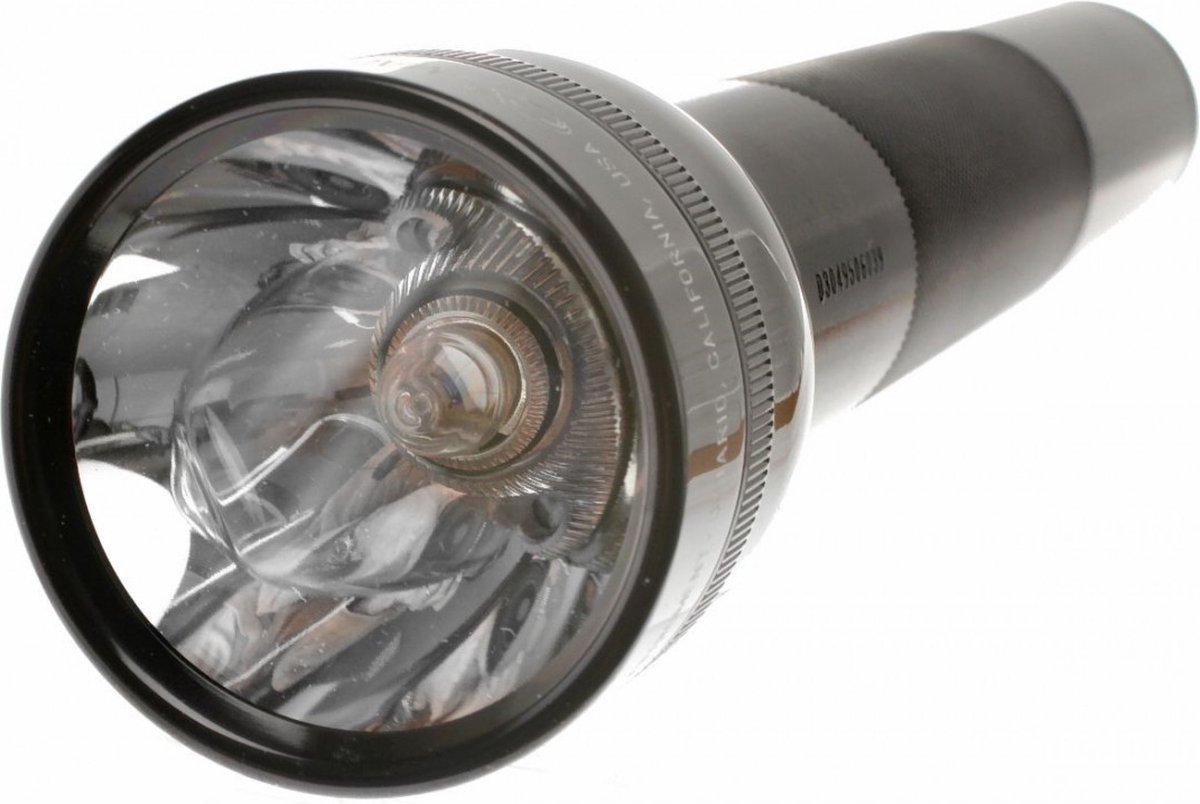 Lampes torche et lampes de poche LED Mag-Lite pour camping et randonnée