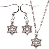 24/7 Jewelry Collection Sneeuwvlok Oorbellen - Geborsteld - Rosé 24/7 Jewelry Collection Sneeuwvlok Oorbellen - Geborsteld - Rosé
