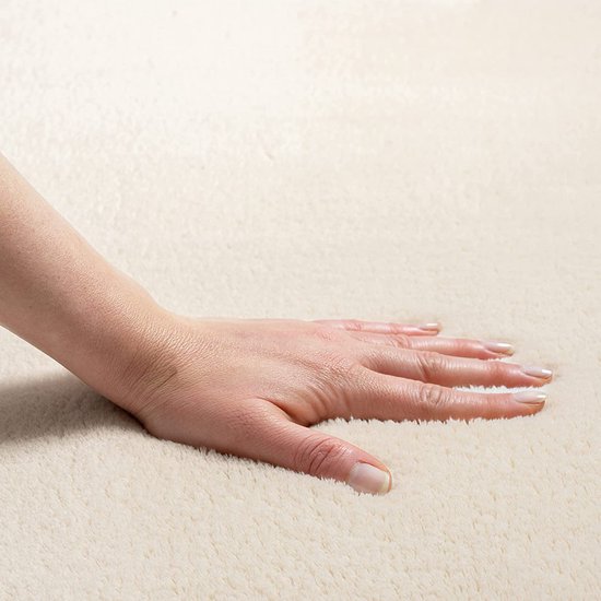 Tapis pour le salon ou la chambre à coucher en beige 200x280 cm | Tapis moderne et doux à poils courts | Rectangulaire | Dessous antidérapant | Lavable jusqu'à 30 degrés | Tapis RELAX de The Carpet