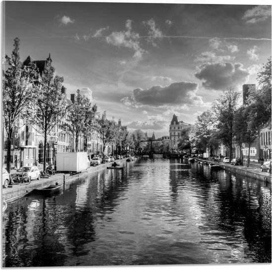 Acrylglas - Uitzicht over de Grachten van Amsterdam (Zwart-wit) - 50x50 cm Foto op Acrylglas (Wanddecoratie op Acrylaat)