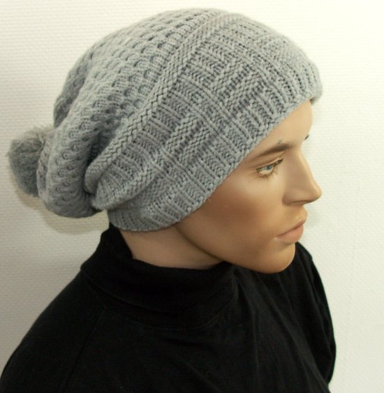 Lange wintermuts met pompon slouch beanie kleur grijs maat one size