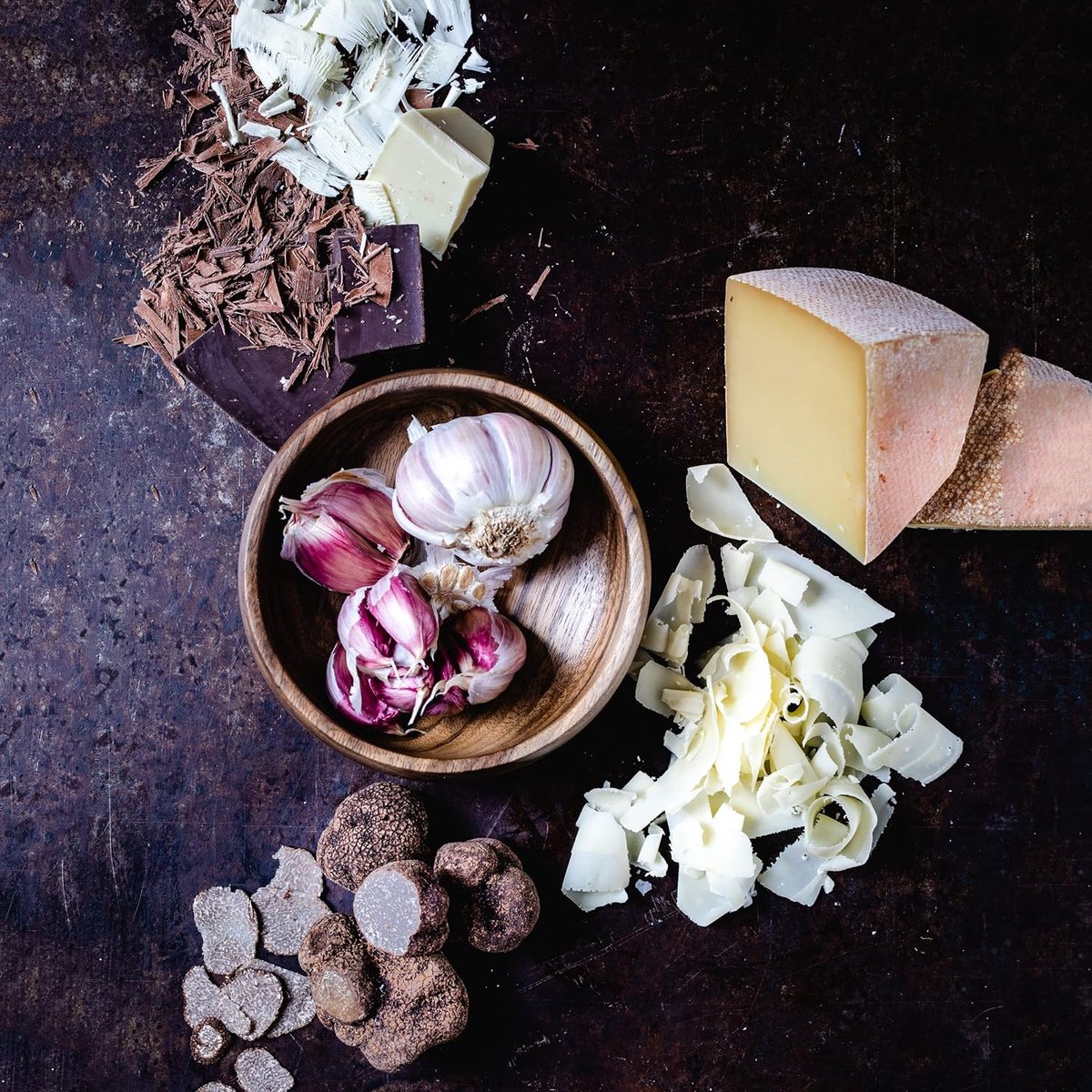 Grande râpe de cuisine pour fromage à pâte dure, chocolat et truffes en  noir avec