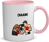 Akyol - boksen mok met eigen naam koffiemok - theemok - roze - Sport - bokser - vechtsport - 350 ML inhoud
