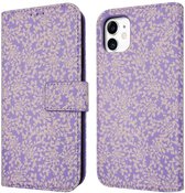 iPhone 11 Hoesje Met Pasjeshouder - iMoshion Design Bookcase smartphone - Meerkleurig / Purple White Flowers