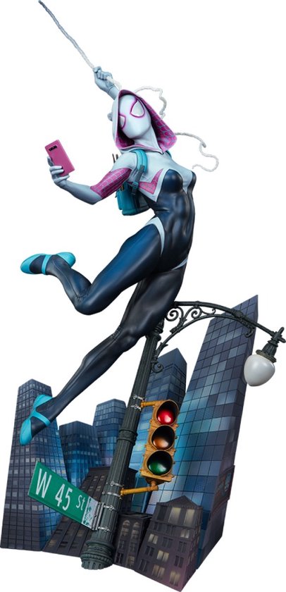 Foto: Sideshow collectibles spider gwen 1 4 scale statue sideshow toys spider man across the spider verse beeld