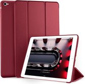 Phreeze Trifold Bookcase - Geschikt voor de iPad 5 en iPad 6 van 9.7 Inch uit 2017 / 2018 Hoes - Hoesje met Standaard en Pen Houder - Wijnrood