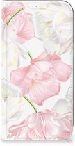 Stand Case Hoesje Cadeau voor Mama Geschikt voor iPhone 15 Plus Smart Cover Mooie Bloemen