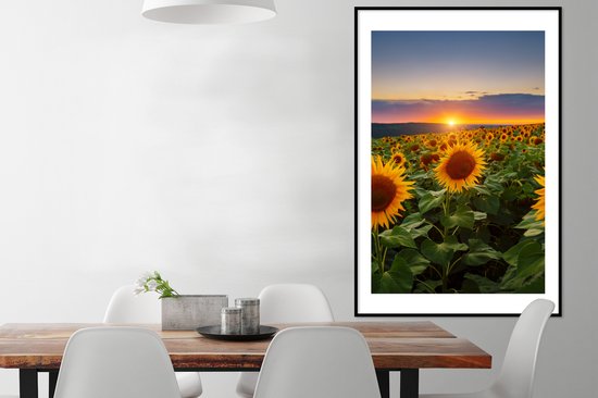 Fotolijst incl. Poster - Bloemen - Nacht - Zonsondergang - Zonnebloem - Horizon - 80x120 cm - Posterlijst