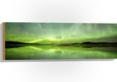 Hout - Fel Noorderlicht boven Meer - 90x30 cm - 9 mm dik - Foto op Hout (Met Ophangsysteem)