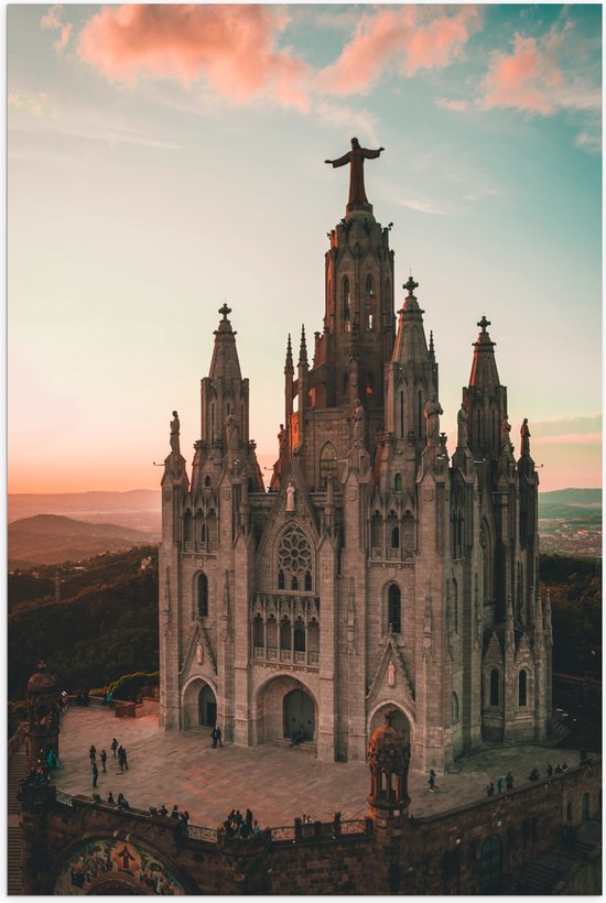 Poster Glanzend – Temple of the Sacred Heart of Jesus, Barcelona, Spanje - 40x60 cm Foto op Posterpapier met Glanzende Afwerking