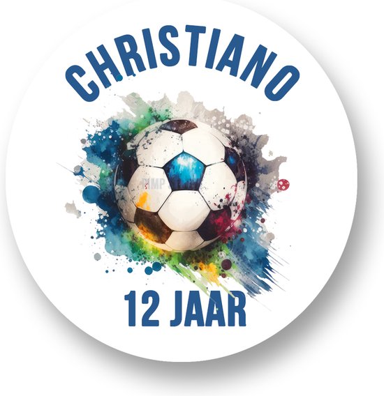 Foto: Traktatie stickers met naam en leeftijd voetbal gepersonaliseerd sluitstickers kinderfeest traktatie uitdelen uitdeeltraktatie wensetiket rond 40mm glossy sticker