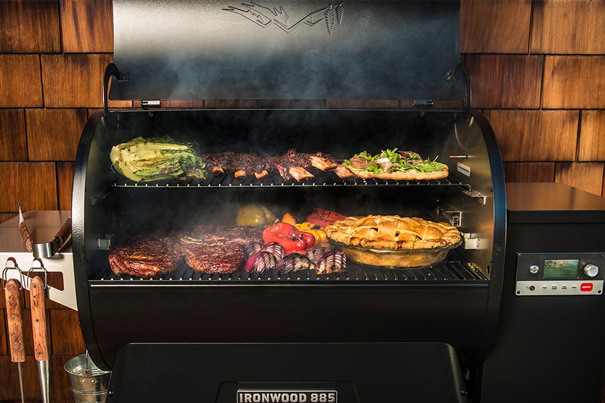 Traeger Ironwood 885 - Pellet Grill
