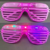 T.O.M.-Lichtgevende Bril - Paars- Led bril - Partybril- Foute bril- Disco bril - Bril met LED verlichting - Bril met Licht - Feestbril - Party Bril- Festival bril - Carnaval bril- Grappige bril