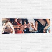 Muursticker - Feest - Champagne - Vrienden - Proosten -Ballonnen - Confetti - 120x40 cm Foto op Muursticker