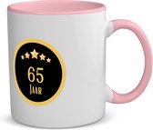 Akyol - 65 jaar koffiemok - theemok roze - Hoera 65 jaar - iemand die 65 jaar is geworden of 65 jaar lang een relatie hebben of getrouwd zijn - verjaardagscadeau - verjaardag - cadeau - kado - geschenk - jubileum - diamanten huwelijk - 350 ML inhoud
