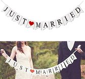 Just Married Vlaggenlijn - Slinger - Vlag - Banner |Youhomy feestartikelen Mariage- Vintage - Huwelijk - Feest - Bruiloft - Wedding - Party- 5 meter voor binen en buiten