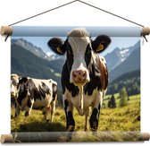 Textielposter - Koeien - Weiland - Bergen - Gras - Dieren - 40x30 cm Foto op Textiel