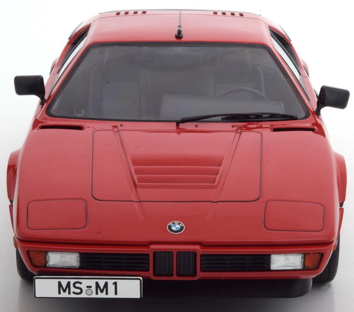 BMW M1 (E26) 1978 - 1:12 - KK Scale | bol