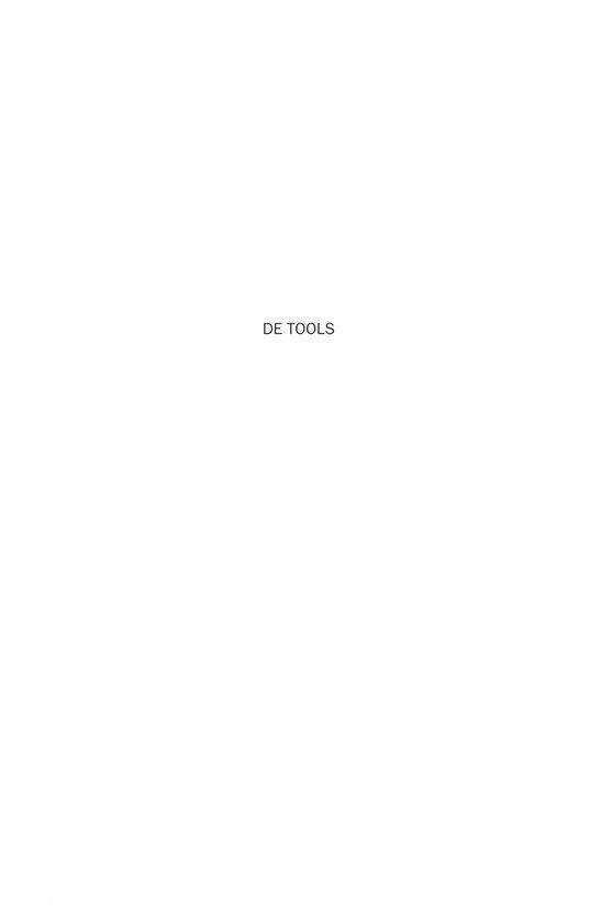 Witte pagina met de tekst 'DE TOOLS'.