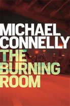 Boek kaft van 'The Burning Room' door Michael Connelly, met stadlichten op de achtergrond.