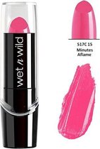 Wet 'n Wild Silk Finish Lipstick - 517C 15 Minutes Aflame