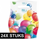 Feestzakjes met ballonnenopdruk plastic - 24x stuks - uitdeelzakjes