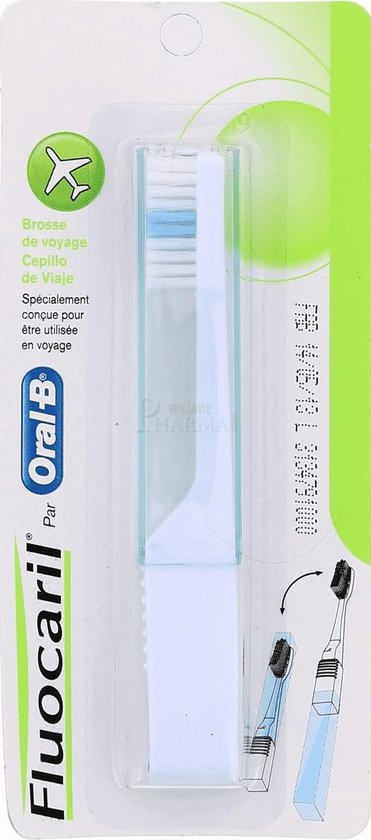 Oral B - Fluocaril - Reistandenborstel - 1 Stuk - Medium