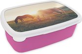 Broodtrommel Roze - Lunchbox - Brooddoos - Paarden - Zon - Dieren - 18x12x6 cm - Kinderen - Meisje