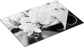 Chefcare Inductie Beschermer Gestreepte Witte Orchidee Bloemen - Zwart Wit - 75x50 cm - Afdekplaat Inductie - Kookplaat Beschermer - Inductie Mat