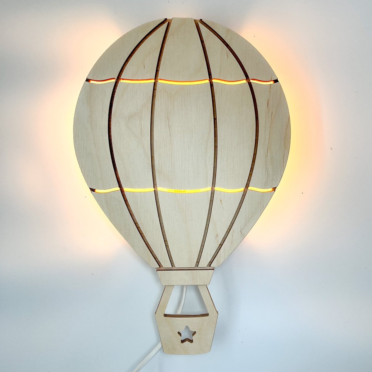 Luchtballon lamp van hout - Multiplex houten wandlamp voor de kinderkamer