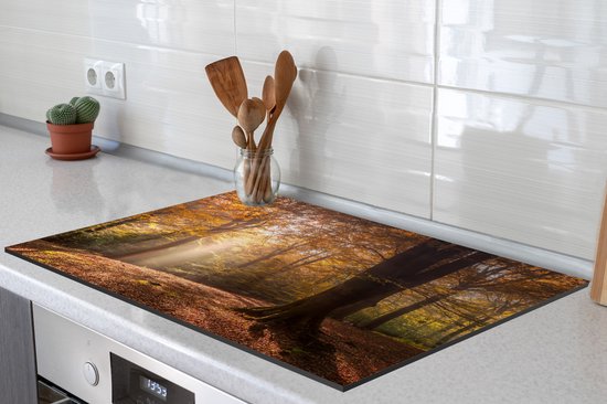 KitchenYeah® Inductie beschermer 78x52 cm - Herfst - Bos - Bomen - Kookplaataccessoires - Afdekplaat voor kookplaat - Inductiebeschermer - Inductiemat - Inductieplaat mat