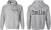 Hoodie met tekst-lichtgrijs-Remember to smile-Maat XL