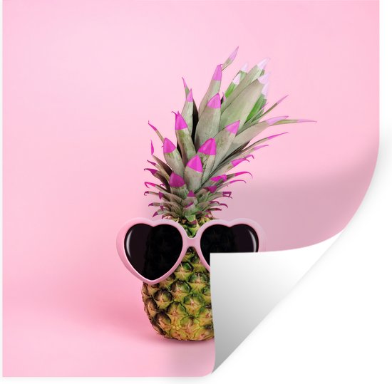 Muurstickers - Een ananas roze achtergrond met een zonnebril - 120x120 cm -  Plakfolie XXL | bol.com
