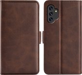 Mobigear Telefoonhoesje geschikt voor Samsung Galaxy A13 4G Hoesje | Mobigear Slim Magnet Bookcase Portemonnee | Pasjeshouder voor 3 Pasjes | Telefoonhoesje voor Pinpas / OV Kaart / Rijbewijs - Bruin