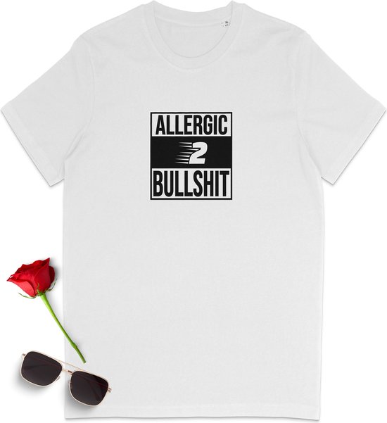 Grappig t shirt met tekst - Bullshit tshirt - Dames Heren t-shirt - Bull  Shit vrouwen en heren t shirt - Unisex maten: S M L XXL XXXL - tshirt kleuren: Zwart en wit.